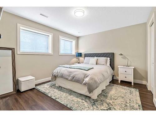 318-50 Westland Road, Okotoks, AB - Indoor Photo Showing Bedroom