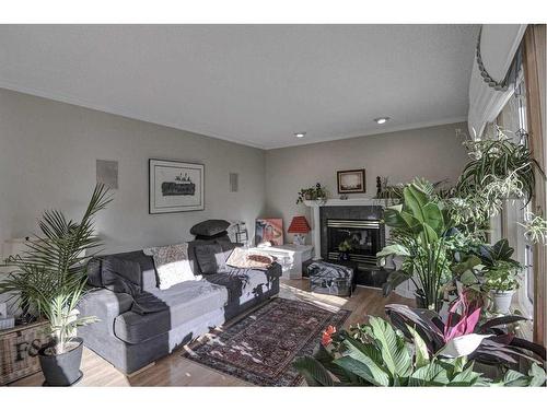 132 Varsity Estates Place Nw, Calgary, AB - Indoor Photo Showing Living Room With Fireplace