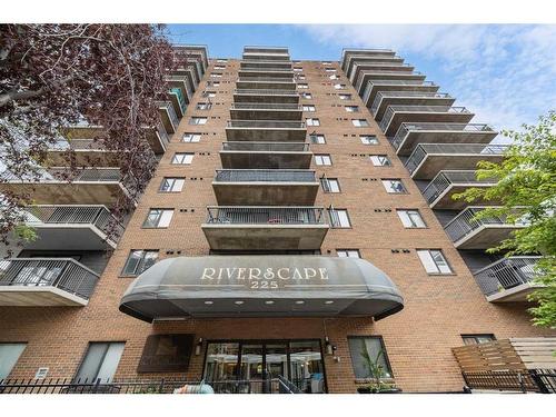 103-225 25 Avenue Sw, Calgary, AB - Outdoor