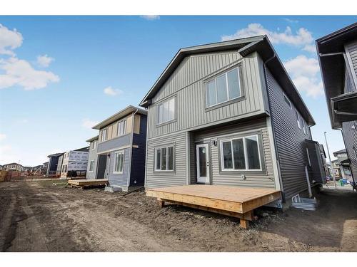 853 Midtown Drive Sw, Airdrie, AB - Outdoor