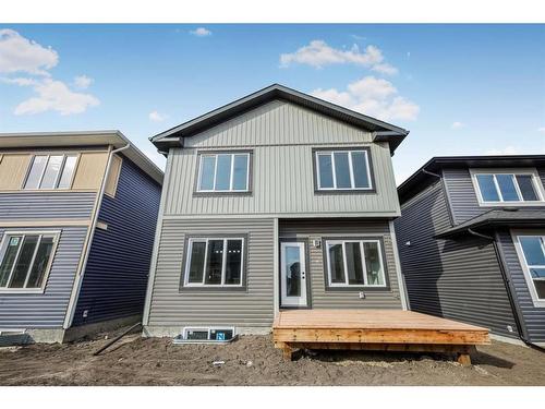 853 Midtown Drive Sw, Airdrie, AB - Outdoor