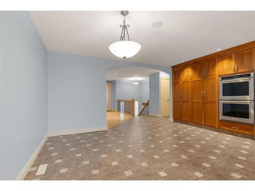 1239 Hunterquay Hill Nw, Calgary, AB - Indoor