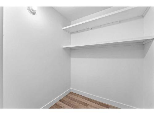 3431 32A Avenue Se, Calgary, AB - Indoor With Storage