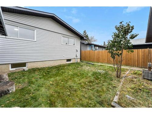 3431 32A Avenue Se, Calgary, AB - Outdoor