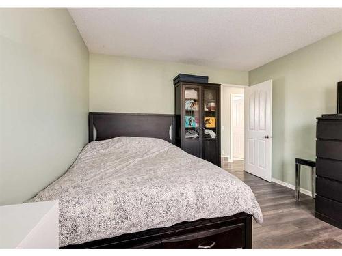 1012 Rundlecairn Way Ne, Calgary, AB - Indoor Photo Showing Bedroom