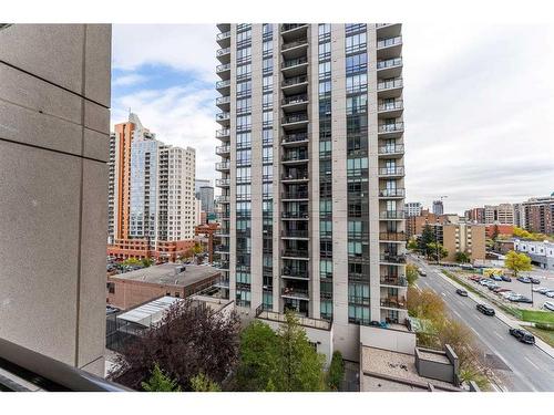 802-1110 11 Street Sw, Calgary, AB - Outdoor With Balcony With Facade