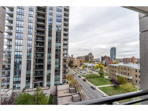 802-1110 11 Street Sw, Calgary, AB - Outdoor With Balcony With Facade