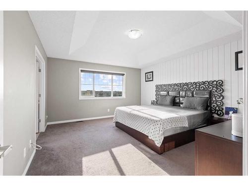 121 Cityscape Gardens Ne, Calgary, AB - Indoor Photo Showing Bedroom