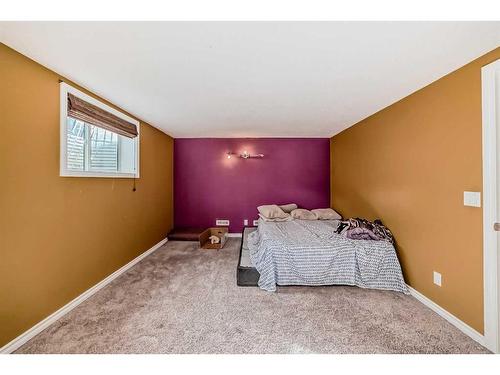 36 Forest Green Se, Calgary, AB - Indoor Photo Showing Bedroom