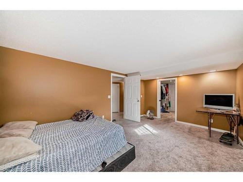 36 Forest Green Se, Calgary, AB - Indoor Photo Showing Bedroom