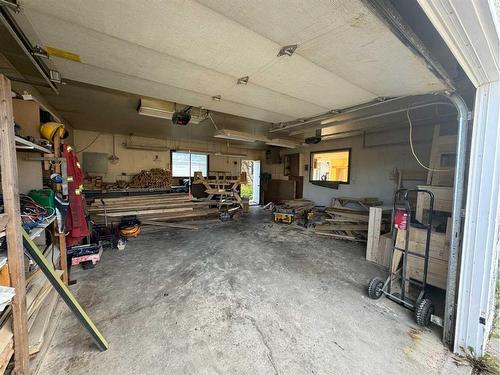 36 Forest Green Se, Calgary, AB - Indoor Photo Showing Garage