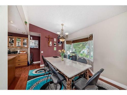 36 Forest Green Se, Calgary, AB - Indoor Photo Showing Dining Room