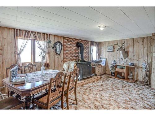 223015 Range Road 274, Rural Rocky View County, AB - Indoor Photo Showing Dining Room