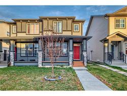 48 Cornerbrook Gate NE Calgary, AB T3N 1L6