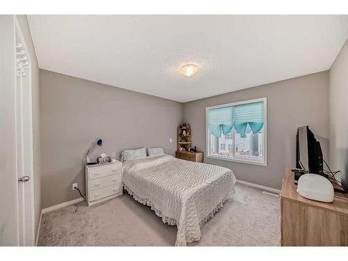 48 Cornerbrook Gate Ne, Calgary, AB - Indoor Photo Showing Bedroom