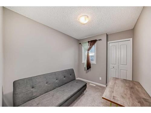 48 Cornerbrook Gate Ne, Calgary, AB - Indoor