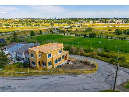 501 13A Street Ne, Calgary, AB - Outdoor With View