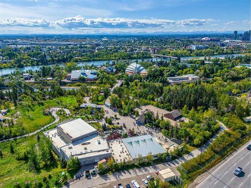 501 13A Street Ne, Calgary, AB - Outdoor With View