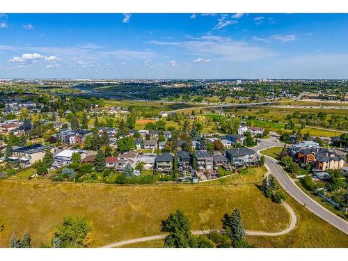 501 13A Street Ne, Calgary, AB - Outdoor With View