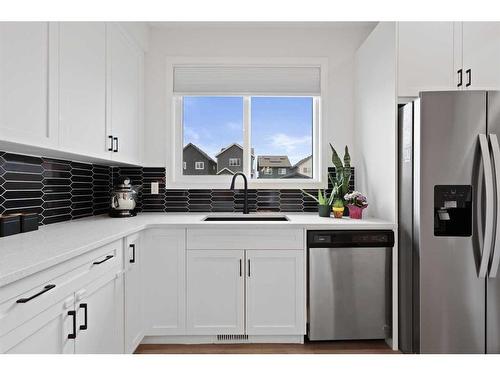 36 Heirloom Crescent Se, Calgary, AB - Indoor Photo Showing Kitchen