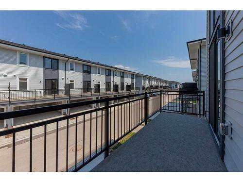 442 210 Avenue Sw, Calgary, AB - Outdoor With Balcony With Exterior