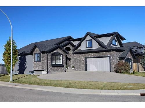 5 Rockyvale Green Nw, Calgary, AB - Outdoor With Facade