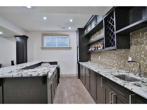 5 Rockyvale Green Nw, Calgary, AB - Indoor Photo Showing Kitchen With Upgraded Kitchen