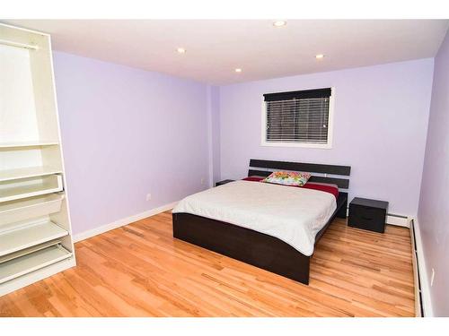 307-930 18 Avenue Sw, Calgary, AB - Indoor Photo Showing Bedroom