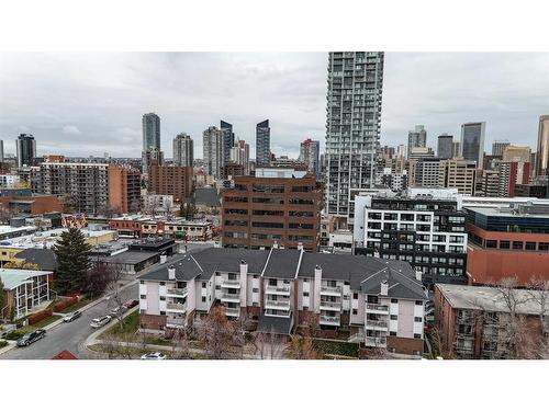 307-930 18 Avenue Sw, Calgary, AB - Outdoor With View