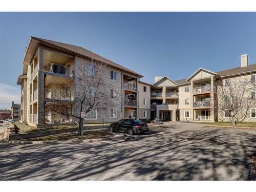 117-3000 Citadel Meadow Point Nw, Calgary, AB - Outdoor With Balcony With Facade