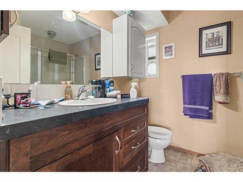 356 Royal Oak Heights Nw, Calgary, AB - Indoor Photo Showing Bathroom