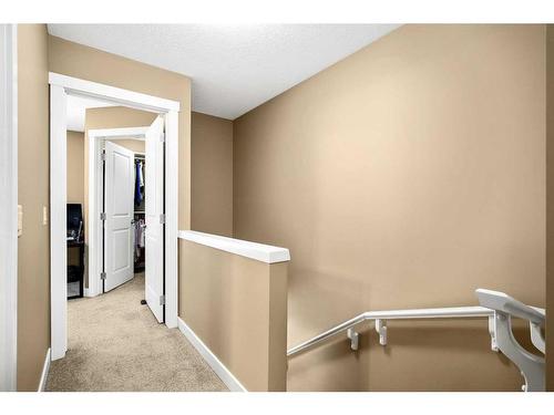 19 Aspen Hills Common Sw, Calgary, AB - Indoor Photo Showing Other Room