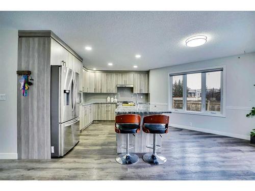 2490 Catalina Boulevard Ne, Calgary, AB - Indoor Photo Showing Kitchen With Double Sink