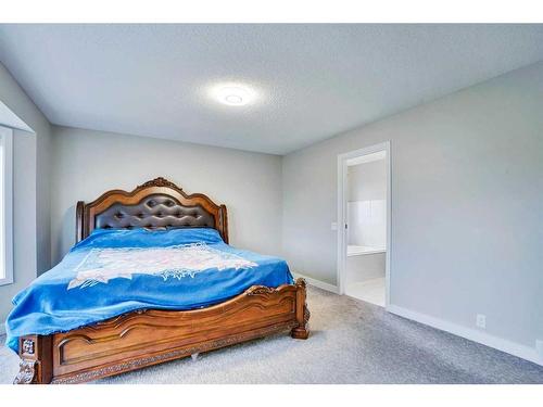 2490 Catalina Boulevard Ne, Calgary, AB - Indoor Photo Showing Bedroom