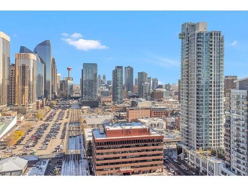 2601-901 10 Avenue Sw, Calgary, AB - Outdoor