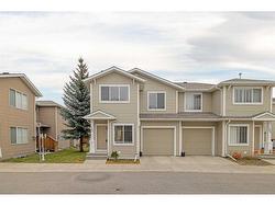 111 Bridleridge Manor SW Calgary, AB T2Y 0A8