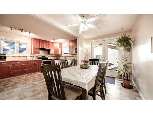 16 Abbercove Drive Se, Calgary, AB - Indoor Photo Showing Dining Room