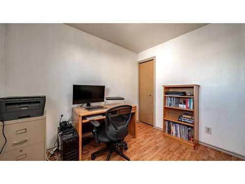 16 Abbercove Drive Se, Calgary, AB - Indoor Photo Showing Office