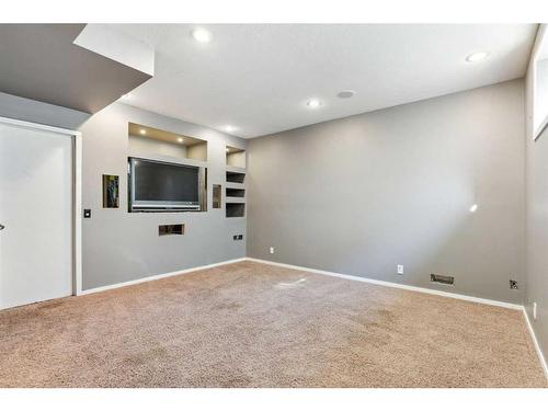 44 Copperstone Court Se, Calgary, AB - Indoor Photo Showing Other Room