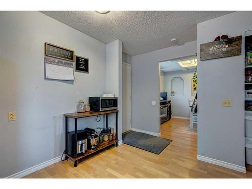 22 Hunters Gate, Okotoks, AB - Indoor Photo Showing Other Room