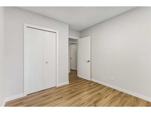 535 Markerville Road Ne, Calgary, AB - Indoor Photo Showing Other Room