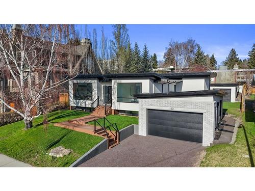 80 Clarendon Road Nw, Calgary, AB - Outdoor