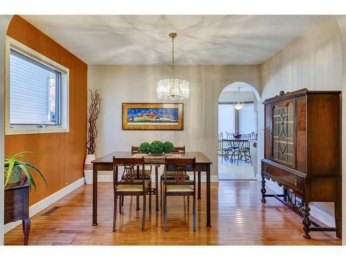 56 Woodford Close Sw, Calgary, AB - Indoor Photo Showing Dining Room