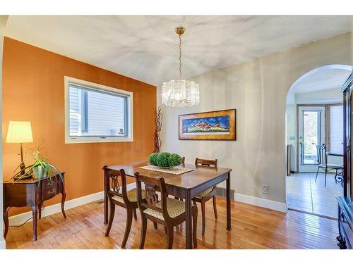 56 Woodford Close Sw, Calgary, AB - Indoor Photo Showing Dining Room