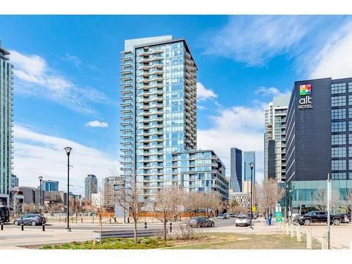 422-615 6 Avenue Se, Calgary, AB - Outdoor With Facade