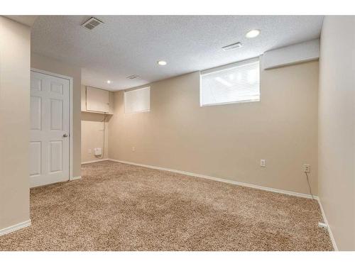 48 Pinecliff Close Ne, Calgary, AB - Indoor Photo Showing Other Room