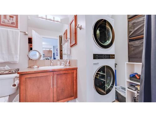 107-10 Panatella Road Nw, Calgary, AB - Indoor Photo Showing Laundry Room