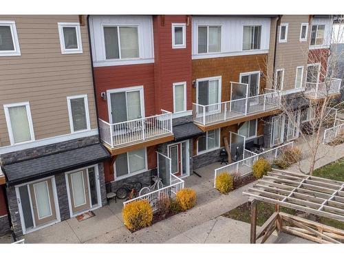 27-111 Rainbow Falls Gate, Chestermere, AB - Outdoor