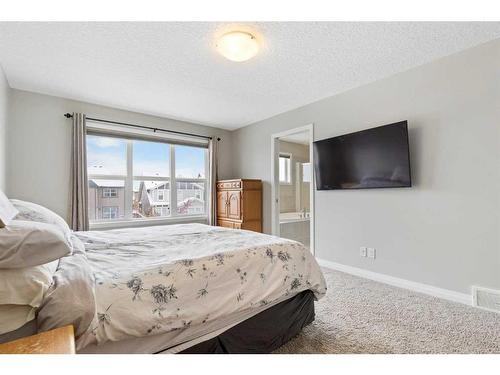 26 Marquis Heights Se, Calgary, AB - Indoor Photo Showing Bedroom