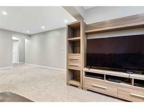 26 Marquis Heights Se, Calgary, AB - Indoor